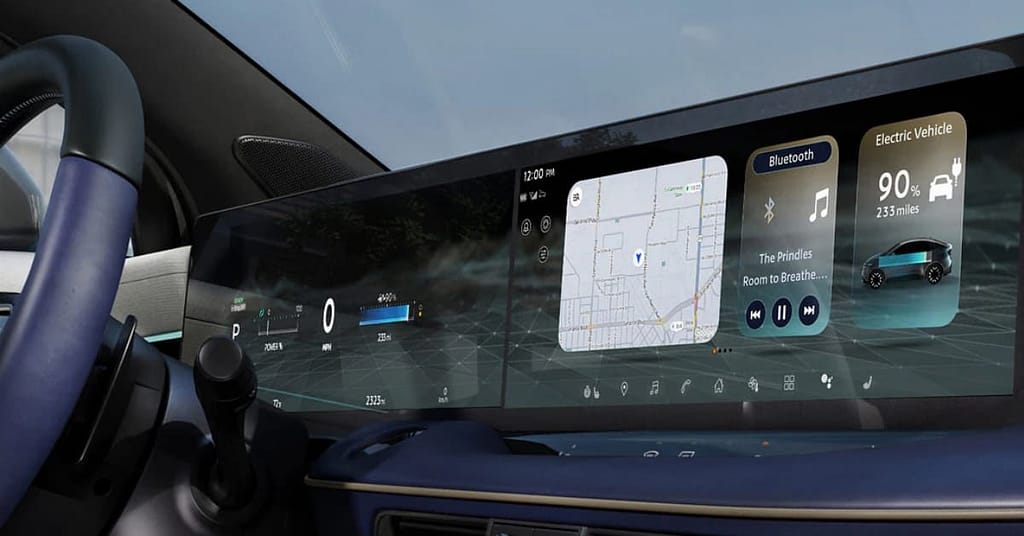 2026 nissan leaf touchscreen